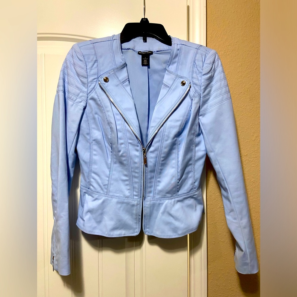 White House, black market jacket, sky blue size 6 slightly worn